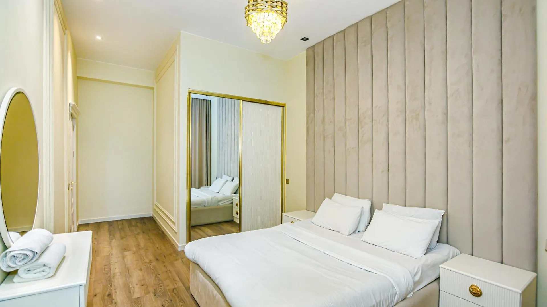 Radison Luxury Apartment Baku 0*,